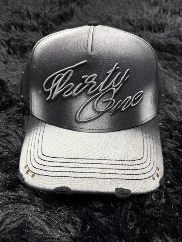 31 Hats Take Notes “Fade to Black”