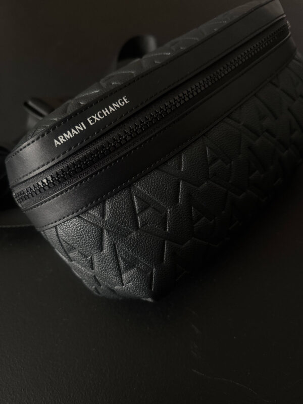 Cangurera Armani Exchange